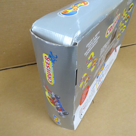 ZOOBMobile R/C Cruiser Power Designer Kit - Ages 6+ | 1+ players NOS IOB - Picture 4 of 9